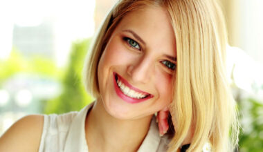 5 Fast Ways to Improve Your Smile and Instantaneously Boost Your Self Trust