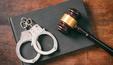 5 Signs You Need a Criminal Defense Attorney Immediately