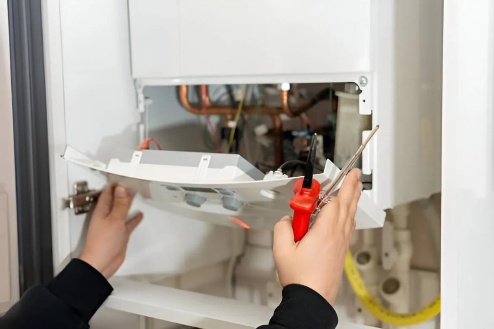 Lowering Utility Bills with Energy-Efficient HVAC Services 3 Lowering Utility Bills with Energy Efficient HVAC Services 3