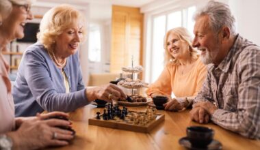 3 Ways Senior Living Communities Encourage Independence