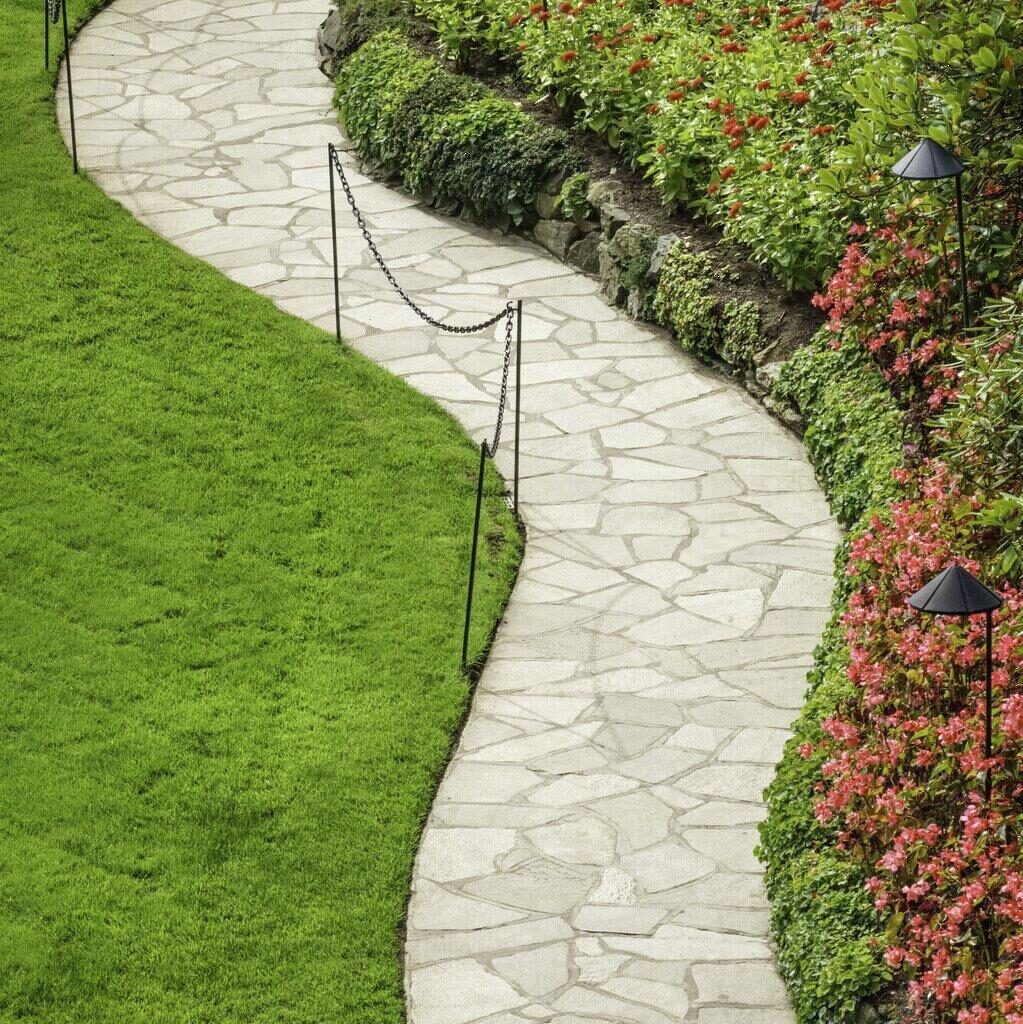 How to Build a Durable Pathway for Your Lawn