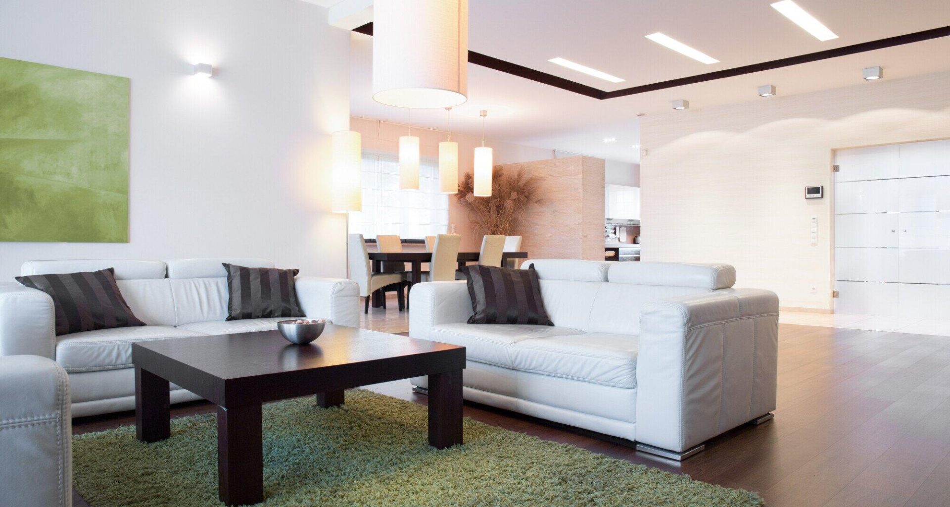 Simple Design Tips for a Warm Cozy Living Room