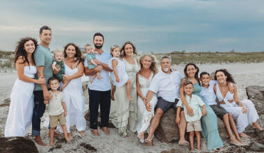 Stress Free Multi Generational Beach Photos
