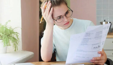 Why Small Businesses Outgrow DIY Bookkeeping And What to Do About It